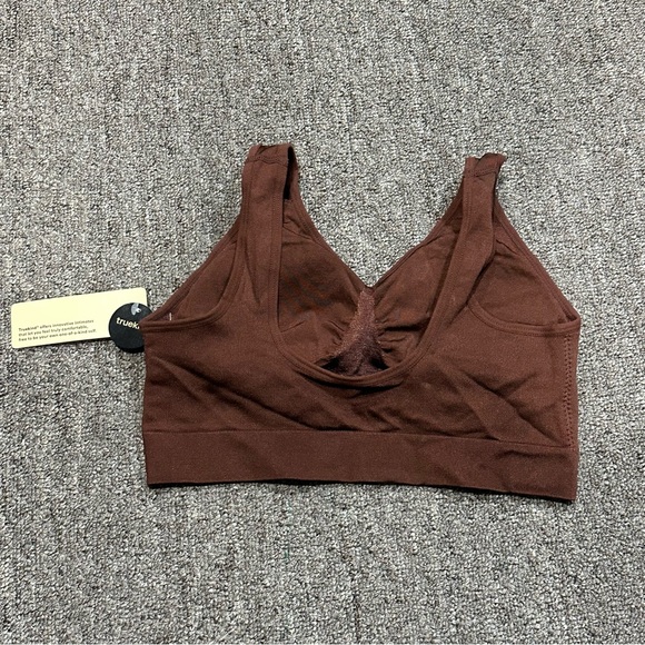 MEDIUM - Shapermint Truekind® Everyday Throw-on Wireless Bralette - Picture 3 of 3